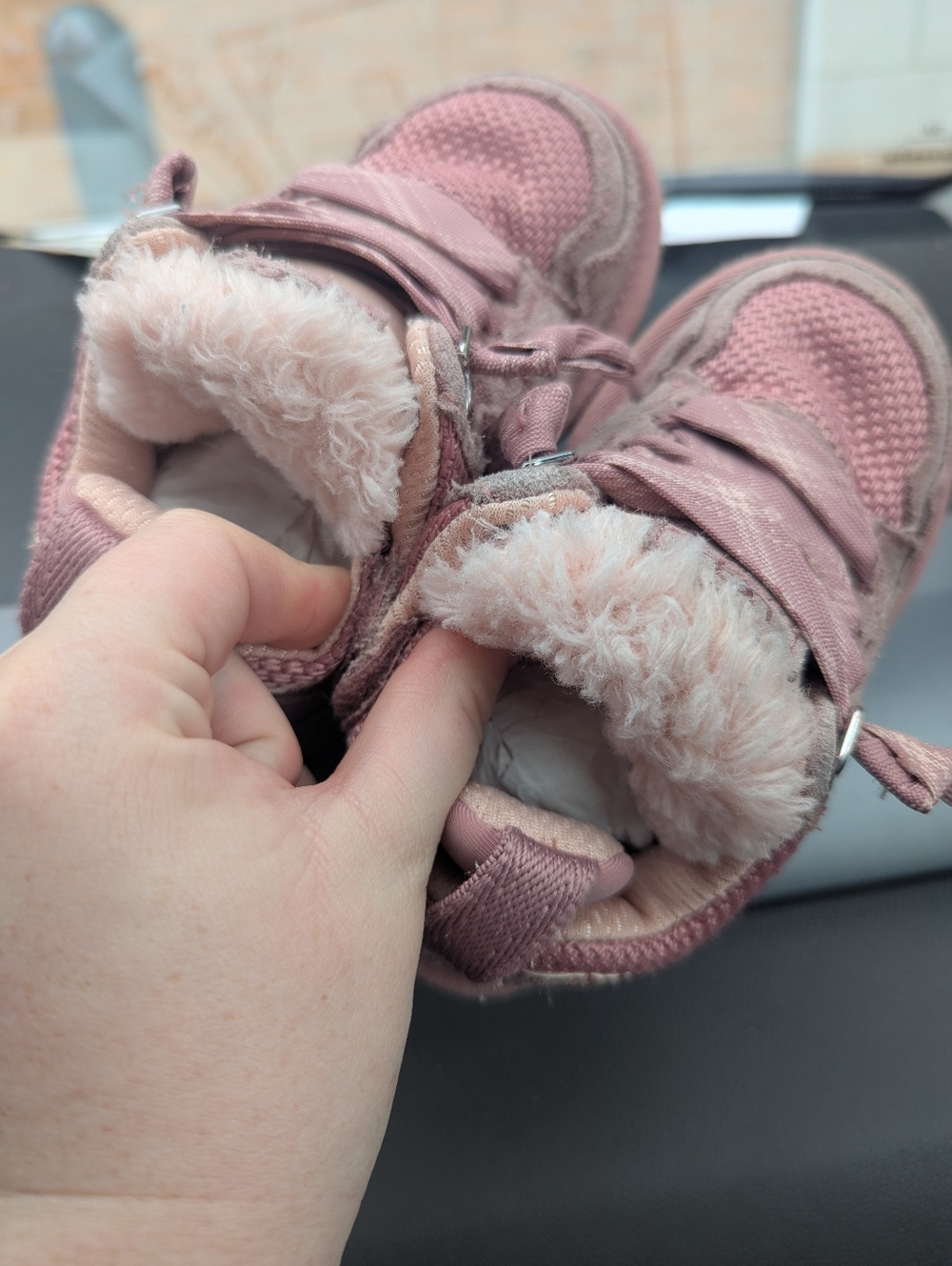 Uggs Lowmel - Picture 3 of 7